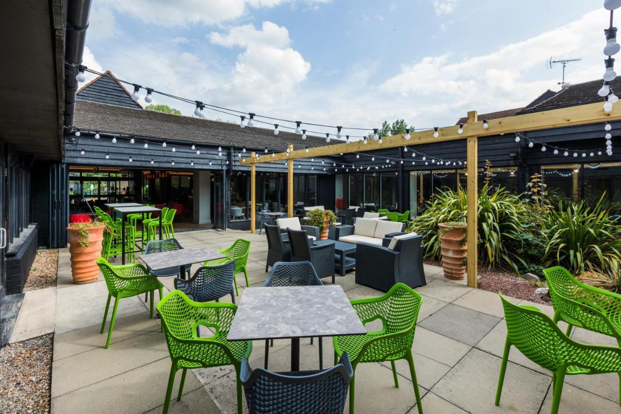 Holiday Inn Cambridge By Ihg Girton  Zewnętrze zdjęcie