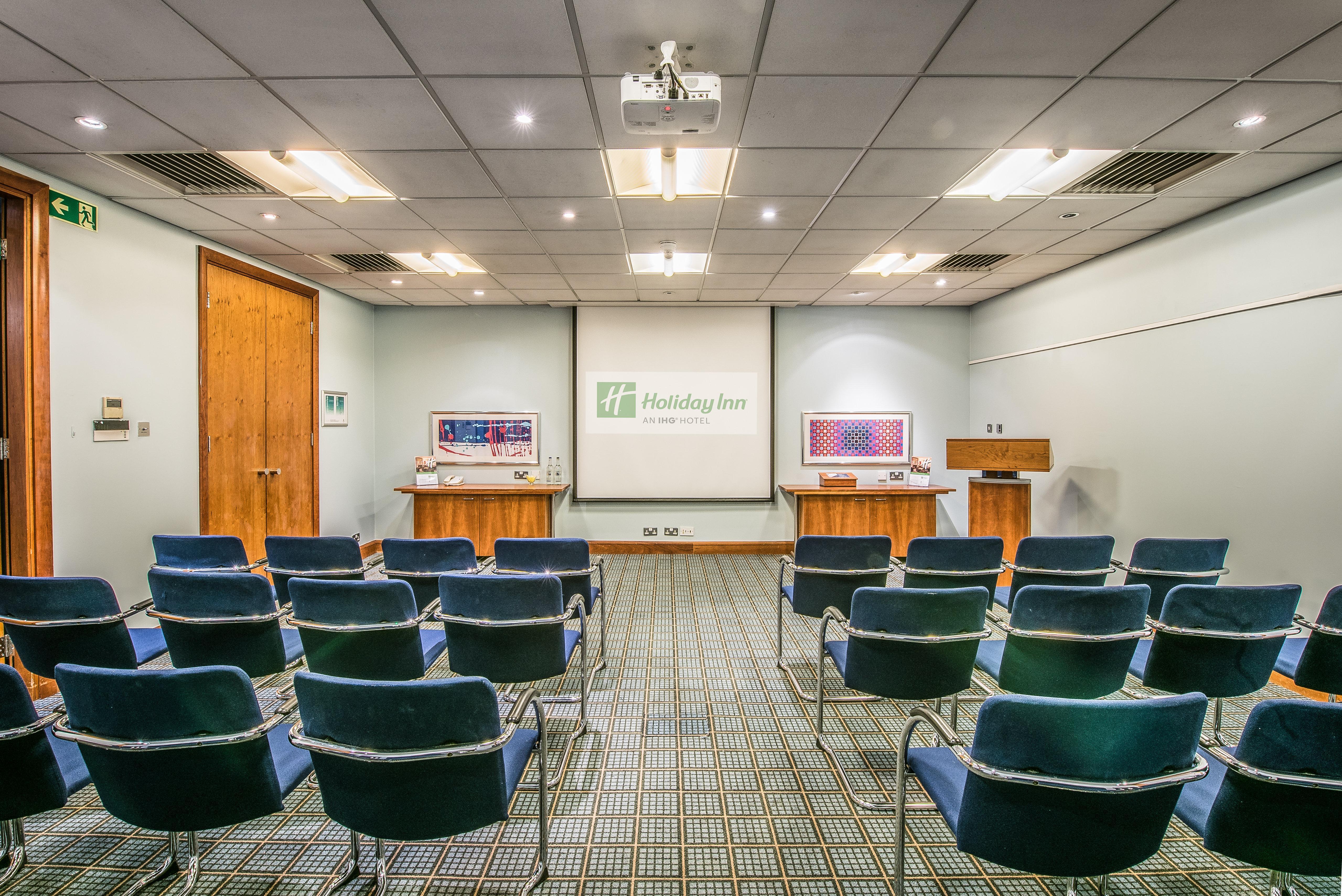 Holiday Inn Cambridge By Ihg Girton  Zewnętrze zdjęcie