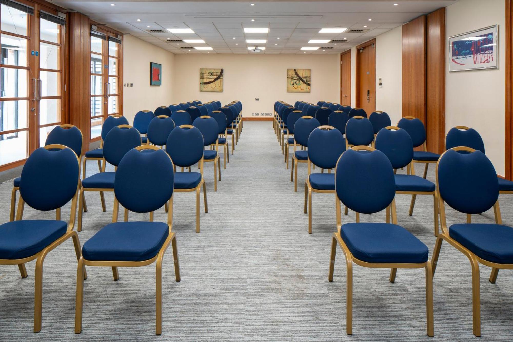 Holiday Inn Cambridge By Ihg Girton  Zewnętrze zdjęcie