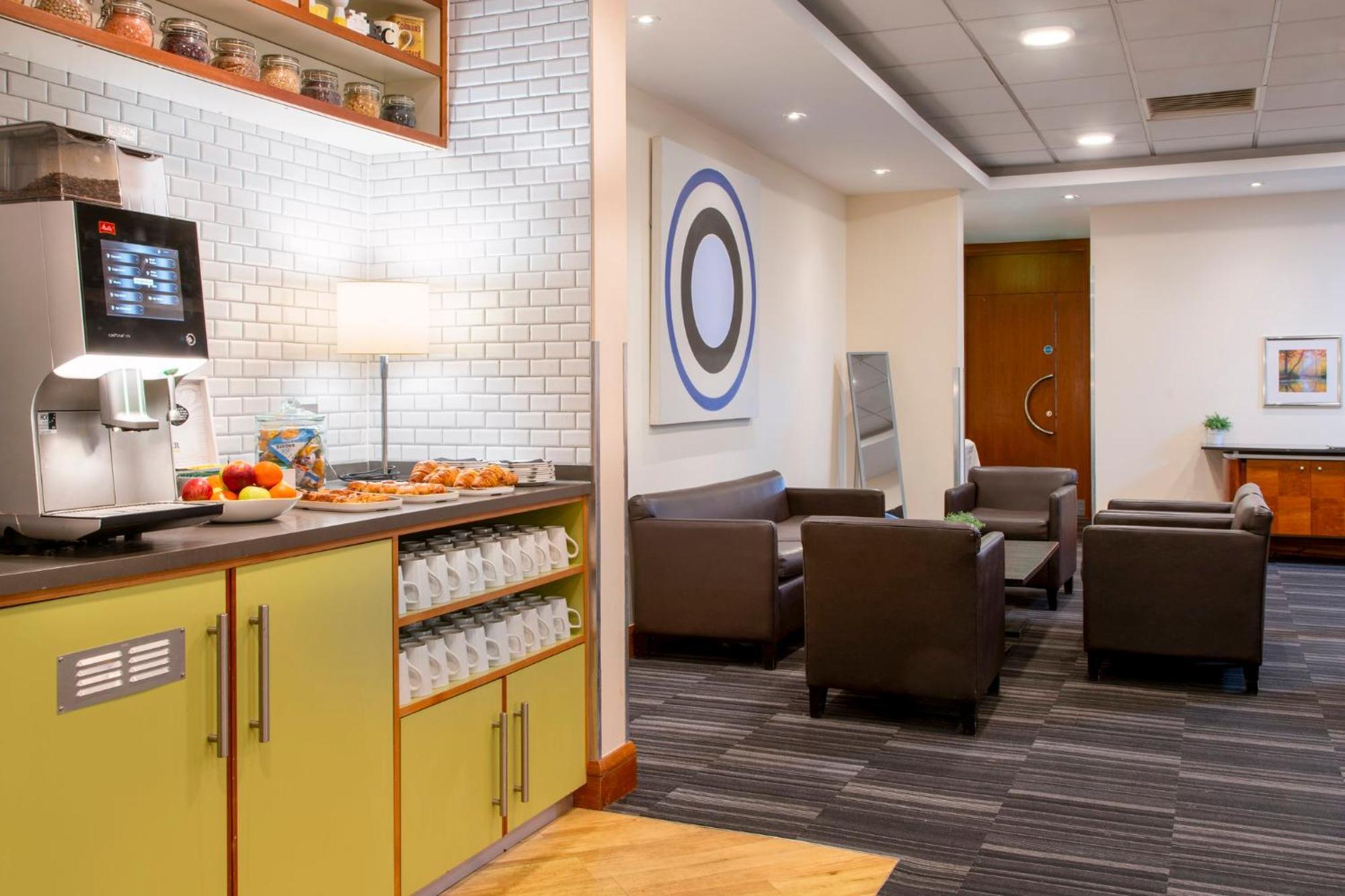 Holiday Inn Cambridge By Ihg Girton  Zewnętrze zdjęcie